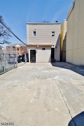 1303 26Th St, North Bergen Twp., NJ 07047