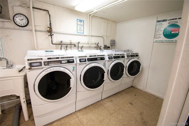 1690 Grand Avenue A15, Baldwin, NY 11510