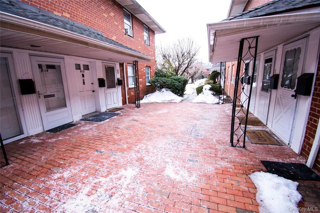 1690 Grand Avenue A15, Baldwin, NY 11510