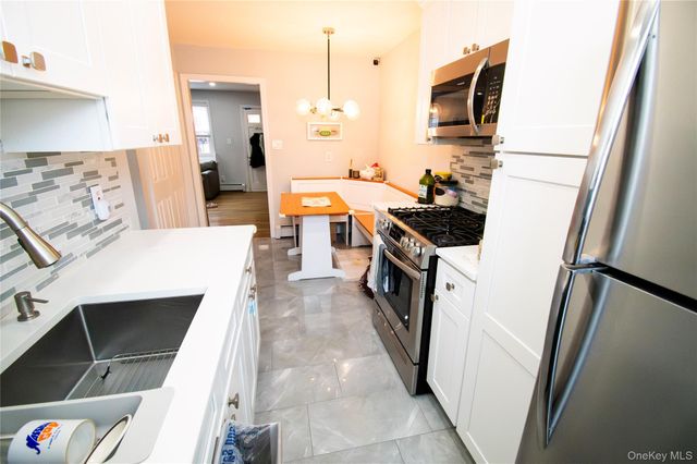 1690 Grand Avenue A15, Baldwin, NY 11510