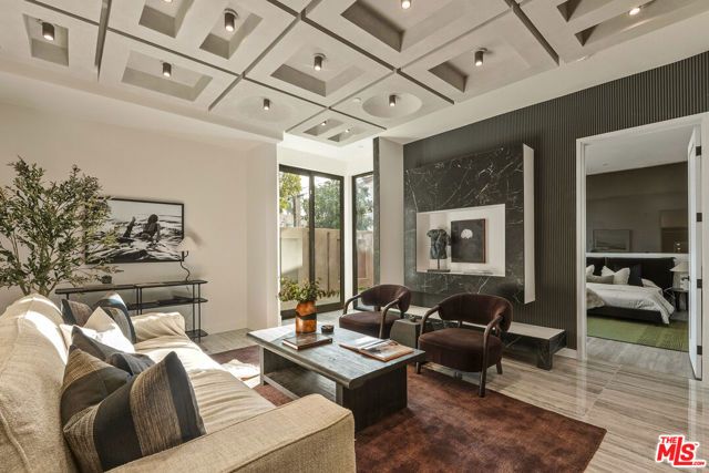 1021 N Ogden Drive 3, West Hollywood, CA 90046