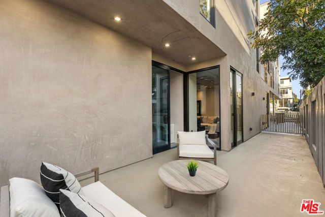 1021 N Ogden Drive 3, West Hollywood, CA 90046