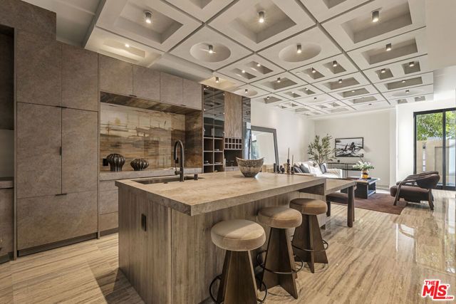 1021 N Ogden Drive 3, West Hollywood, CA 90046