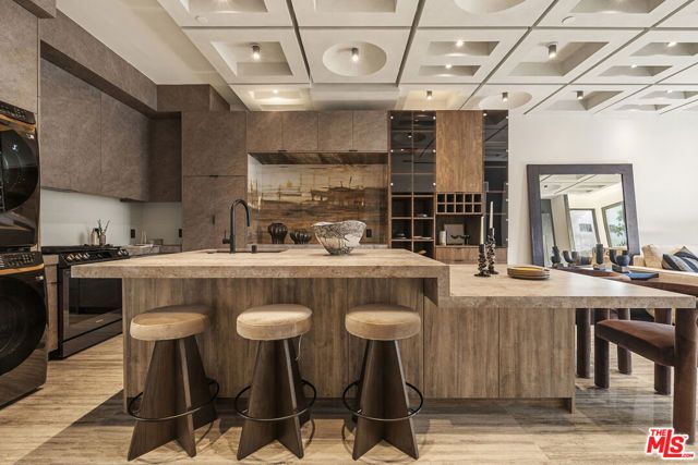 1021 N Ogden Drive 3, West Hollywood, CA 90046