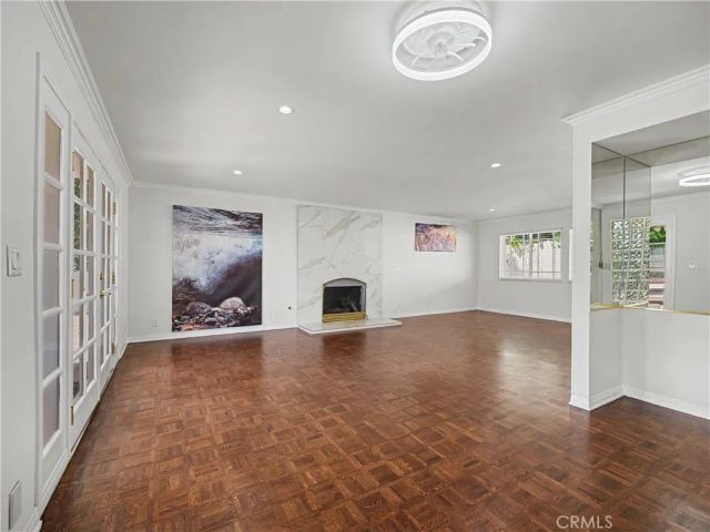 24060 Hatteras Street, Woodland Hills, CA 91367