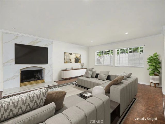 24060 Hatteras Street, Woodland Hills, CA 91367