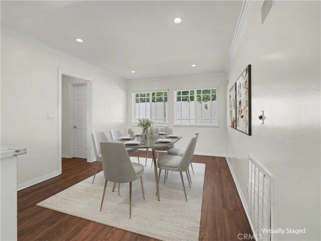24060 Hatteras Street, Woodland Hills, CA 91367