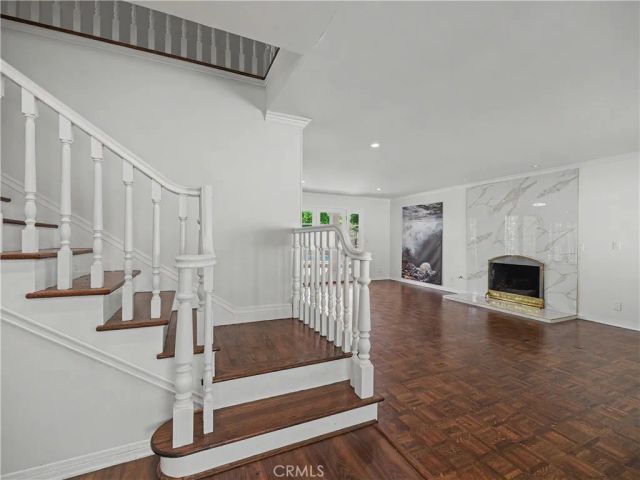 24060 Hatteras Street, Woodland Hills, CA 91367