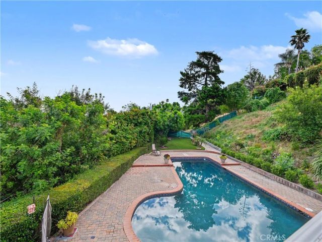 24060 Hatteras Street, Woodland Hills, CA 91367