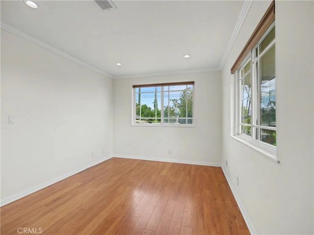 24060 Hatteras Street, Woodland Hills, CA 91367