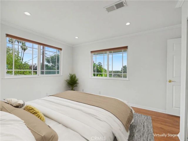 24060 Hatteras Street, Woodland Hills, CA 91367
