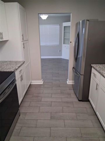 3211 18TH AVENUE W, Bradenton, FL 34205