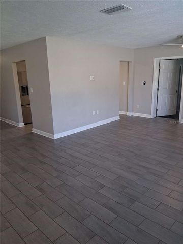 3211 18TH AVENUE W, Bradenton, FL 34205