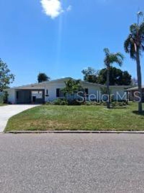 3211 18TH AVENUE W, Bradenton, FL 34205