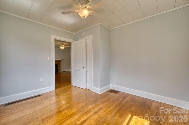 6090 US 23 Highway, Mars Hill, NC 28754