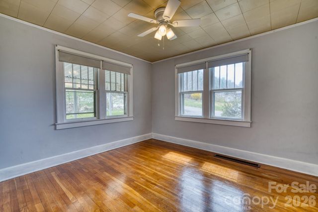 6090 US 23 Highway, Mars Hill, NC 28754