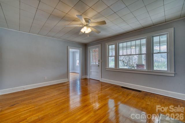 6090 US 23 Highway, Mars Hill, NC 28754