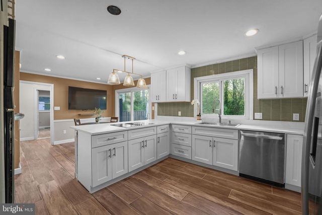 4709 RANDOLPH CT, Annandale, VA 22003