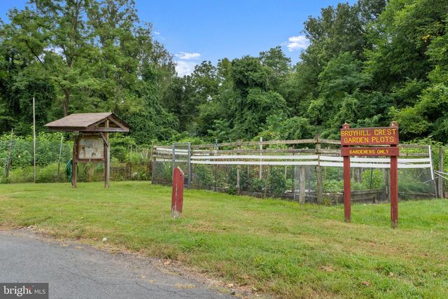 4709 RANDOLPH CT, Annandale, VA 22003