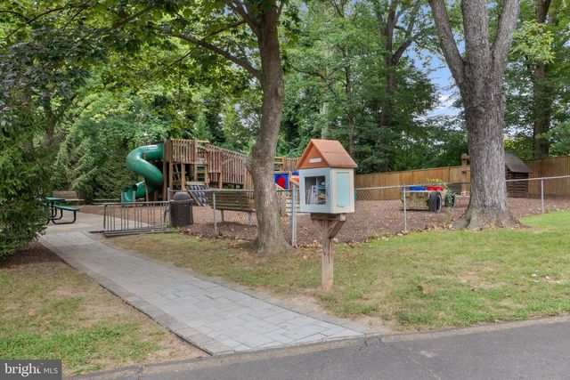 4709 RANDOLPH CT, Annandale, VA 22003
