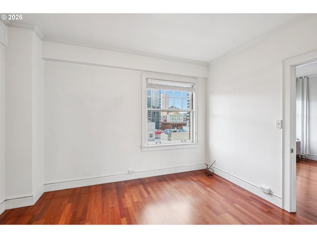 1005 Sw PARK Ave 703, Portland, OR 97205