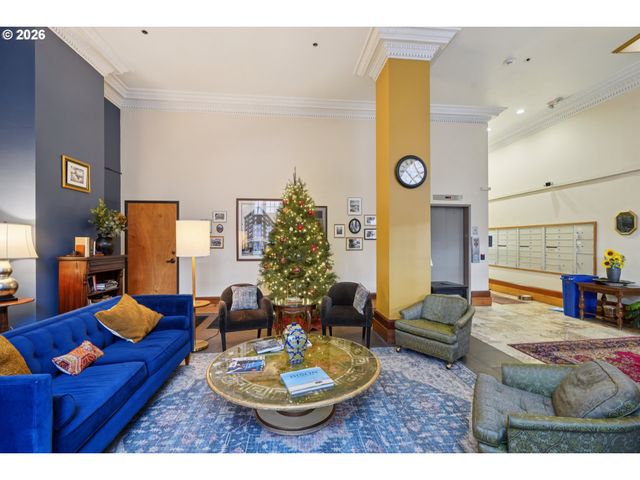 1005 Sw PARK Ave 703, Portland, OR 97205