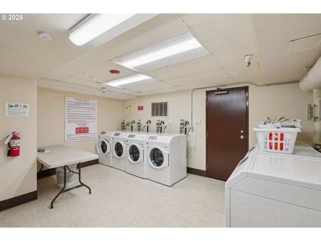 1005 Sw PARK Ave 703, Portland, OR 97205