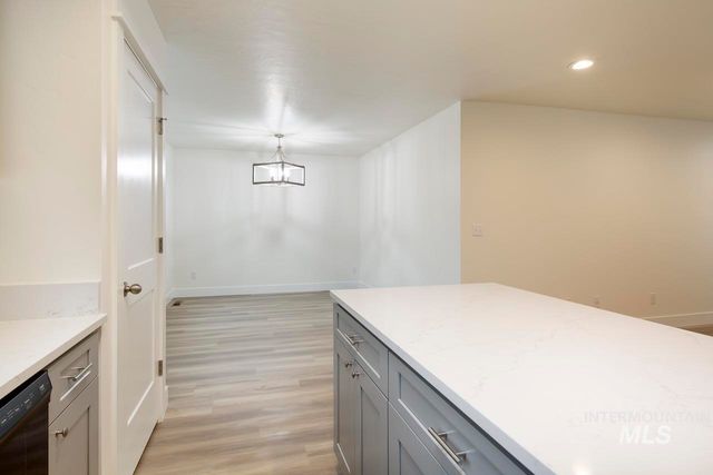 1540 Castle Way, Emmett, ID 83617