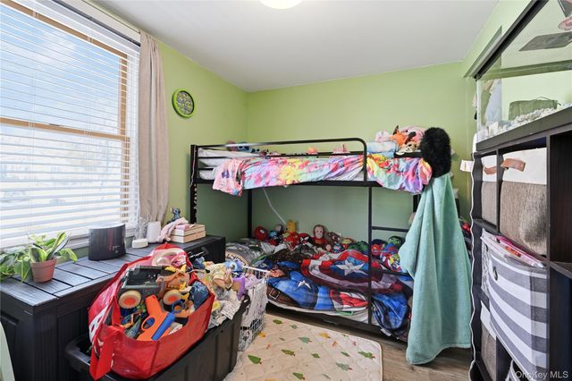 36 Woodlawn Avenue, Selden, NY 11784