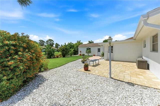 27051 Sun Aqua LN, Bonita Springs, FL 34135