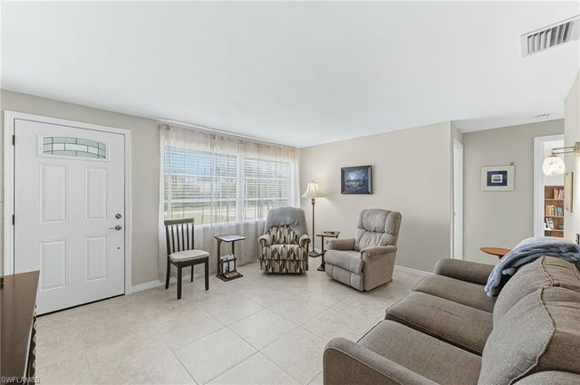 27051 Sun Aqua LN, Bonita Springs, FL 34135