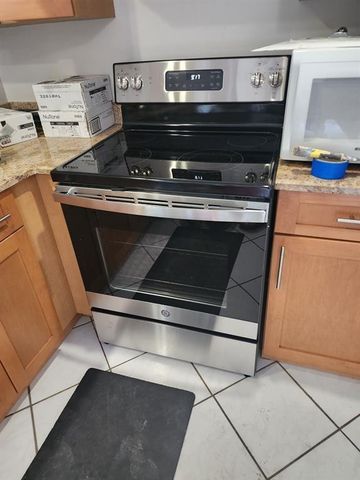 2875 15th Street 2875, Pompano Beach, FL 33062
