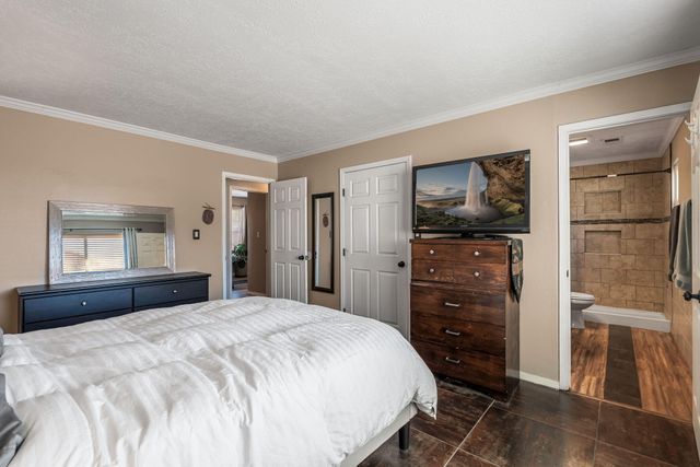 85 Lynwood Drive SE, Rio Rancho, NM 87124