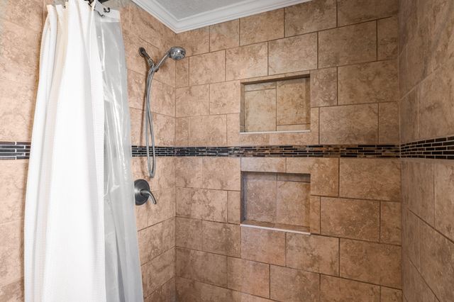 85 Lynwood Drive SE, Rio Rancho, NM 87124