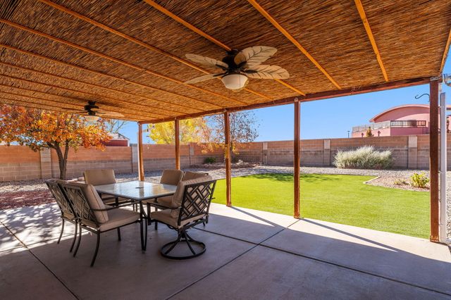 85 Lynwood Drive SE, Rio Rancho, NM 87124