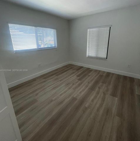 557 NW 44st front, Miami, FL 33127