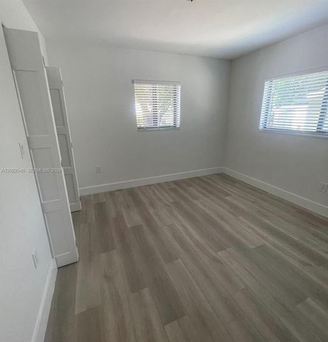 557 NW 44st front, Miami, FL 33127