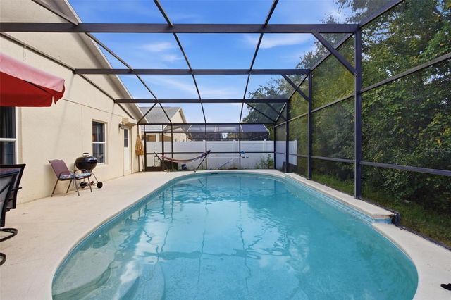 945 CLEAR CREEK CIRCLE, Clermont, FL 34714