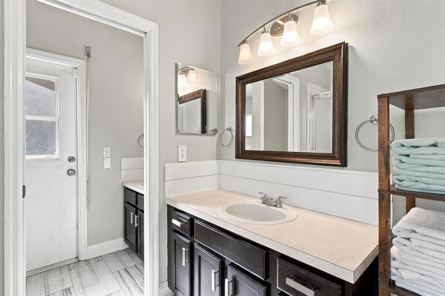 945 CLEAR CREEK CIRCLE, Clermont, FL 34714