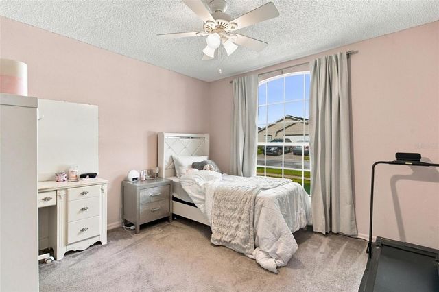 945 CLEAR CREEK CIRCLE, Clermont, FL 34714