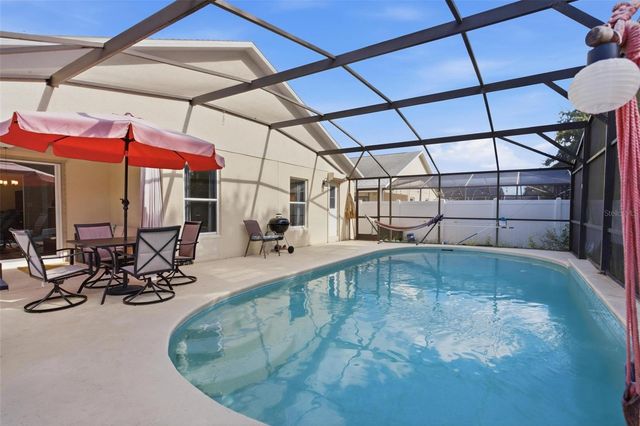 945 CLEAR CREEK CIRCLE, Clermont, FL 34714