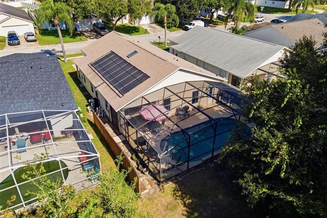945 CLEAR CREEK CIRCLE, Clermont, FL 34714