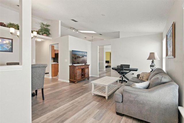 945 CLEAR CREEK CIRCLE, Clermont, FL 34714