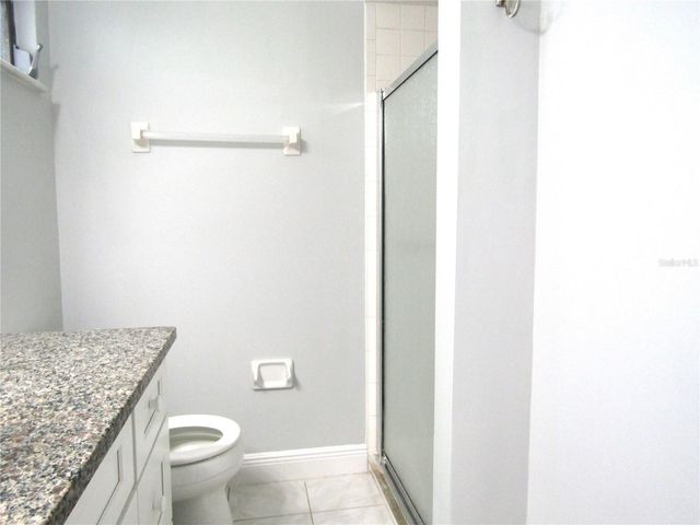 2405 CRISPIN COURT E1, Sarasota, FL 34235