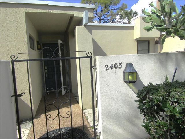 2405 CRISPIN COURT E1, Sarasota, FL 34235