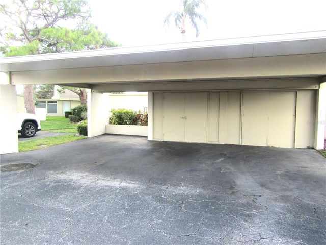 2405 CRISPIN COURT E1, Sarasota, FL 34235