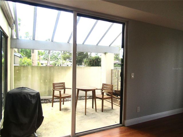 2405 CRISPIN COURT E1, Sarasota, FL 34235