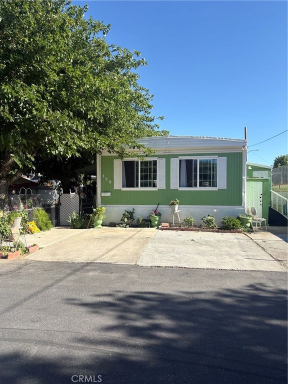 Image 1 of property listing at 37311 47TH ST E 129, Palmdale, CA 93552