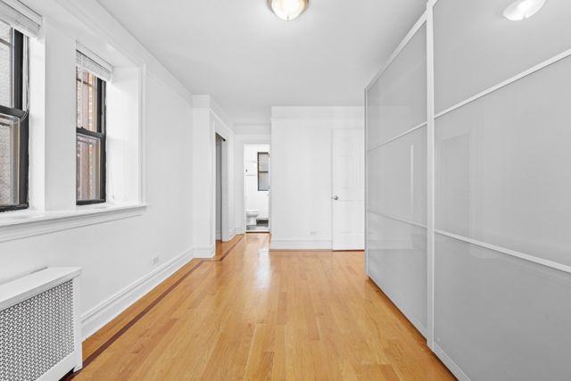 807 Riverside Dr Apt 1B, New York City, NY 10032