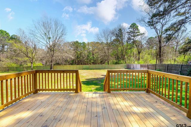 135 County Road 1105, Daingerfield, TX 75638